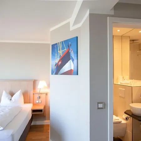 Be Bio Hotel Be Natural - Direkt Am Wasser Hotel Toenning